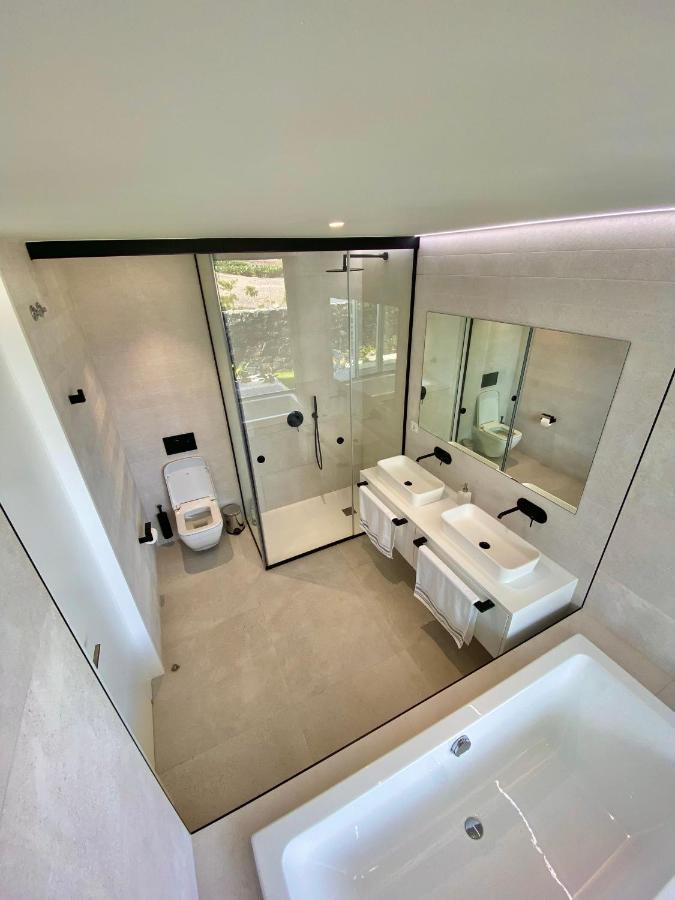 Rocavista - Villa With Heated Rooftop Pool And Amazing Ocean View Costa Adeje (Tenerife) Exterior foto